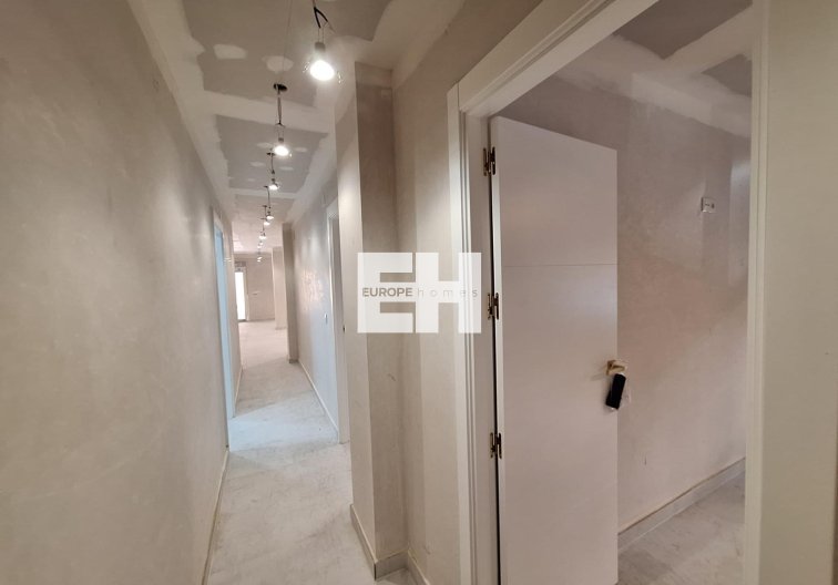 Wiederverkauf - Wohnung - Torrevieja - Acequion