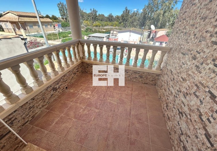 Segunda mano - villa - Los Alcázares - Las Lomas Del Rame-bahía Bella