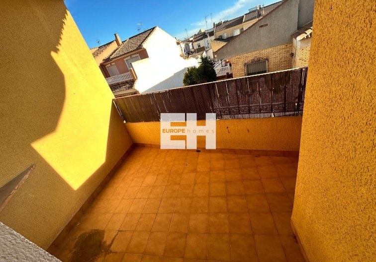 Wiederverkauf - town house - Los Alcázares