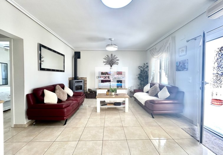 Segunda mano - villa - Villamartin - Costa Blanca