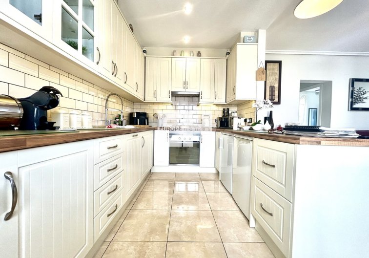 Segunda mano - villa - Villamartin - Costa Blanca