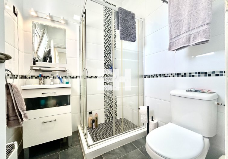 Segunda mano - villa - Villamartin - Costa Blanca