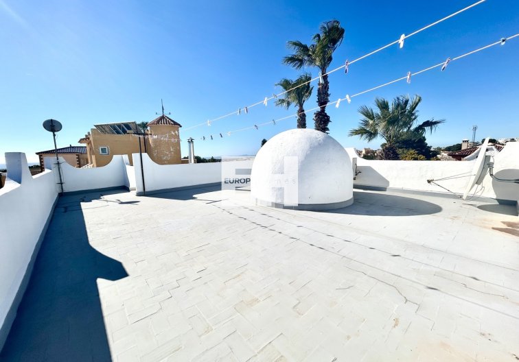 Segunda mano - villa - Villamartin - Costa Blanca