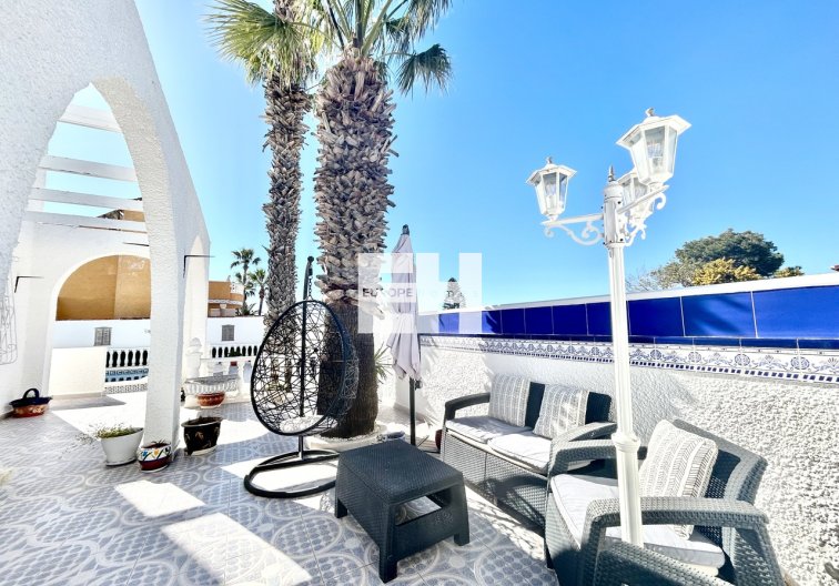 Segunda mano - villa - Villamartin - Costa Blanca