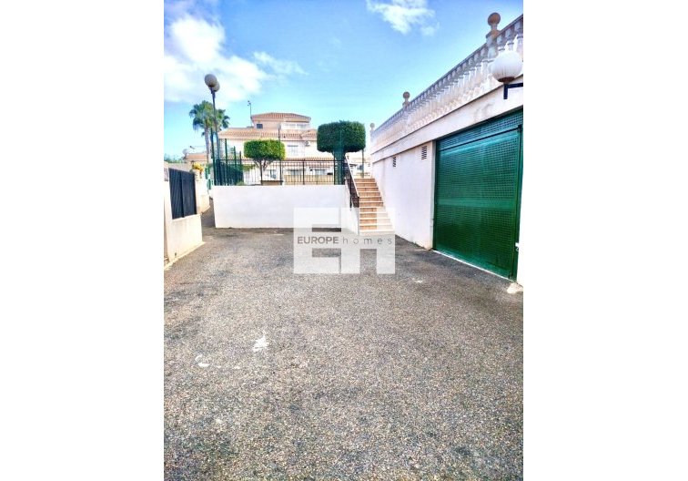 Segunda mano - town house - Playa Flamenca - Costa Blanca
