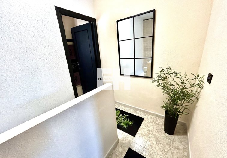 Segunda mano - town house - Playa Flamenca - Costa Blanca