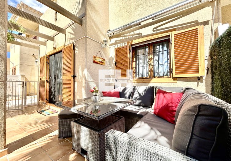 Segunda mano - town house - Playa Flamenca - Costa Blanca