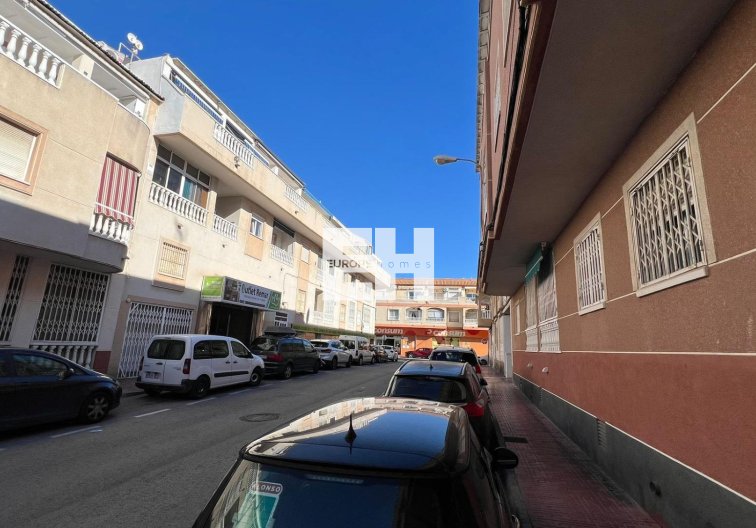 Segunda mano - Apartamento  - Torrevieja - Centro