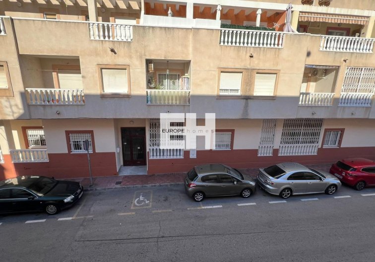 Segunda mano - Apartamento  - Torrevieja - Centro