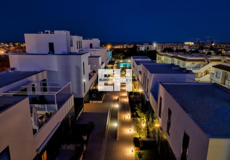 Wiederverkauf - Wohnung - Orihuela Costa - Costa Blanca