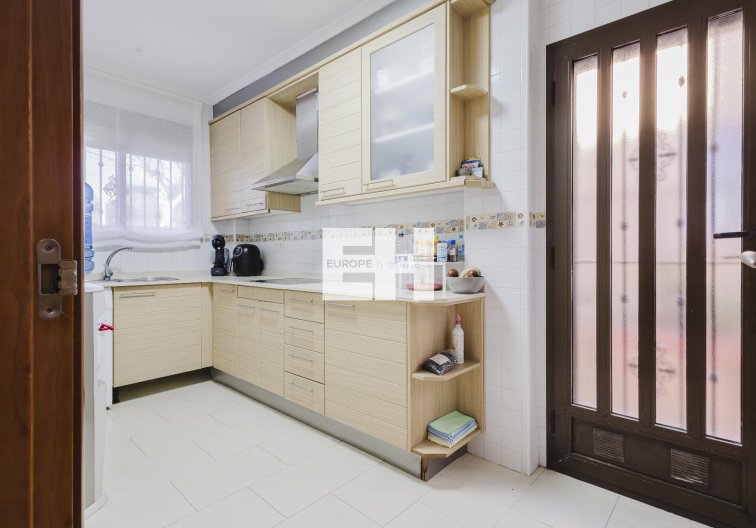 Segunda mano - villa - Torrevieja - Costa Blanca