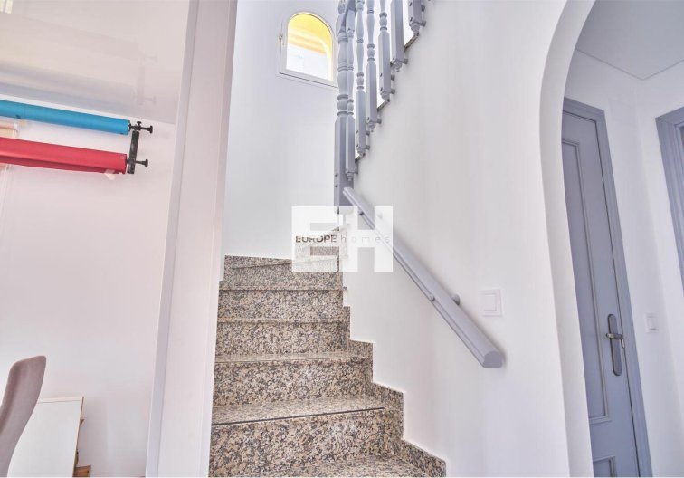 Segunda mano - villa - Los Montesinos - Costa Blanca