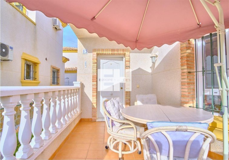Segunda mano - villa - Los Montesinos - Costa Blanca