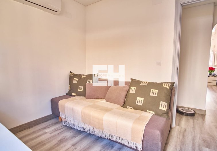 Segunda mano - villa - Los Montesinos - Costa Blanca