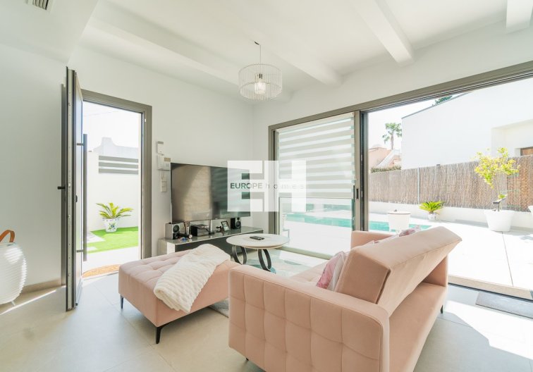Segunda mano - villa - Orihuela Costa - Costa Blanca