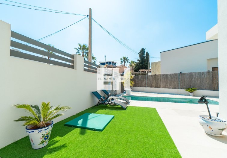 Segunda mano - villa - Orihuela Costa - Costa Blanca