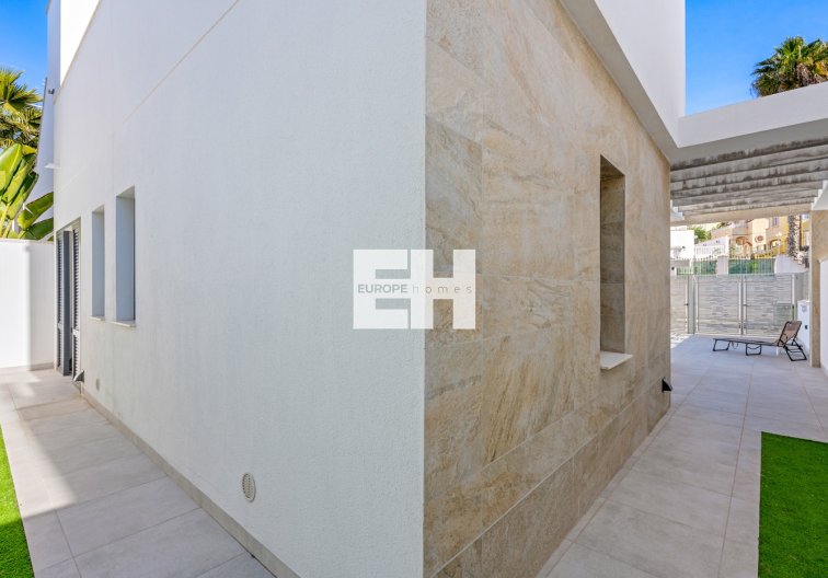 Segunda mano - villa - Orihuela Costa - Costa Blanca