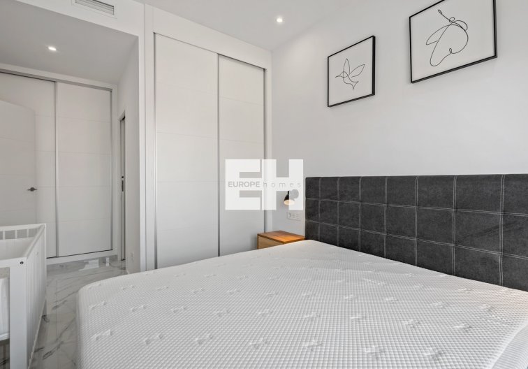 Segunda mano - villa - Torrevieja - Costa Blanca