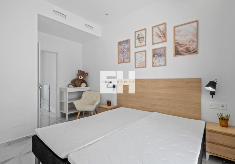Segunda mano - villa - Torrevieja - Costa Blanca