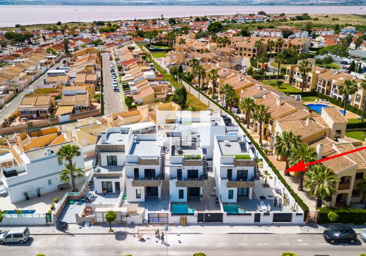 Segunda mano - villa - Torrevieja - Costa Blanca