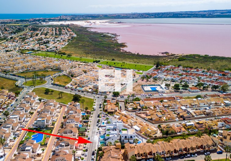 Segunda mano - villa - Torrevieja - Costa Blanca