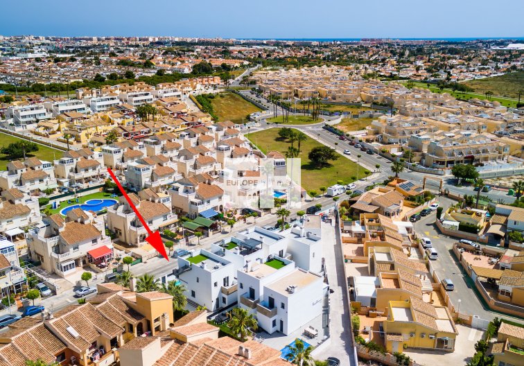 Segunda mano - villa - Torrevieja - Costa Blanca