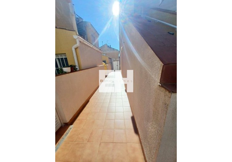 Segunda mano - Apartamento  - Los Alcázares - La Minería