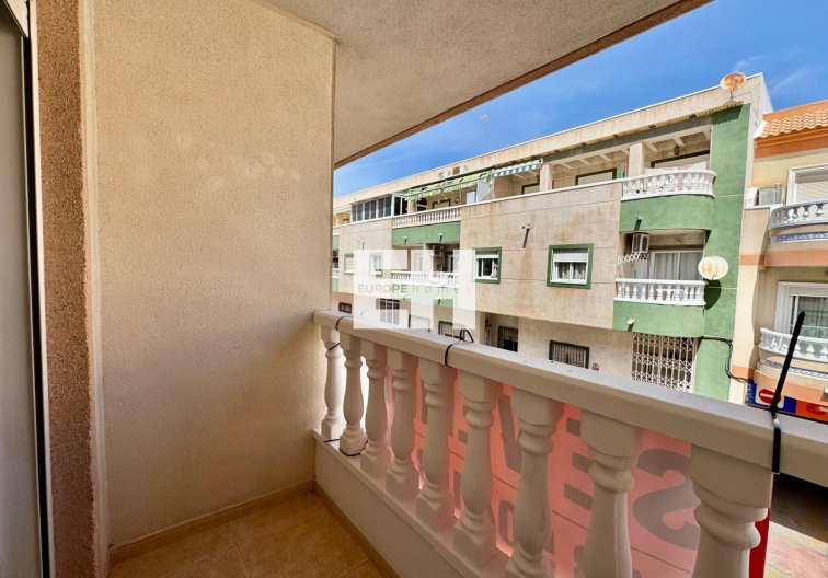 Segunda mano - Apartamento  - Torrevieja - Centro