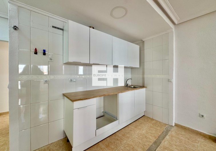 Segunda mano - Apartamento  - Torrevieja - Centro