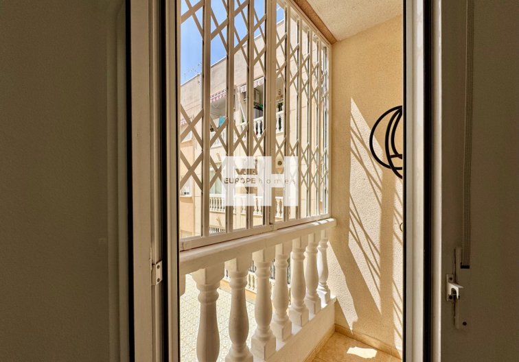 Segunda mano - Apartamento  - Torrevieja - Centro