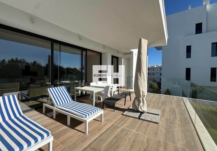 Segunda mano - Apartamento  - Orihuela - Las Colinas Golf