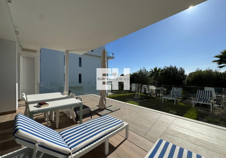 Segunda mano - Apartamento  - Orihuela - Las Colinas Golf
