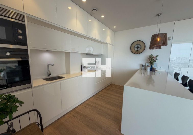 Segunda mano - Apartamento  - Orihuela - Las Colinas Golf