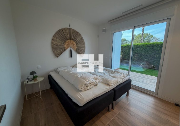 Segunda mano - Apartamento  - Orihuela - Las Colinas Golf
