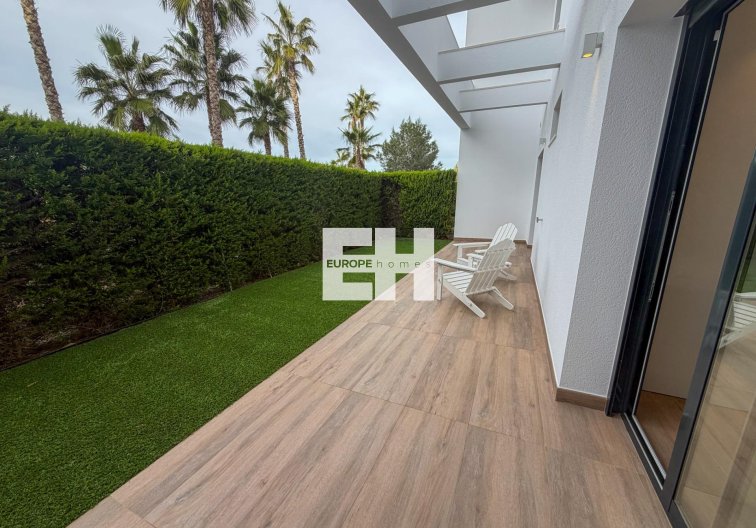 Segunda mano - Apartamento  - Orihuela - Las Colinas Golf