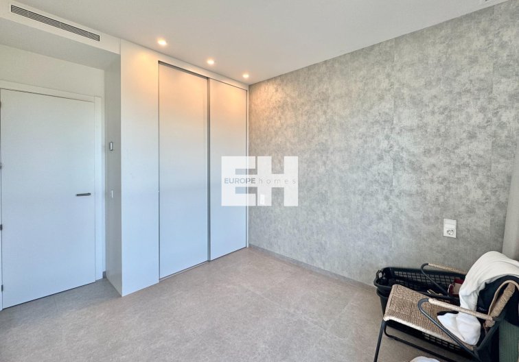 Segunda mano - Apartamento  - Orihuela - Las Colinas Golf