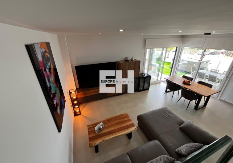 Segunda mano - town house - Orihuela - Desamparados-hurchillo-torremendo