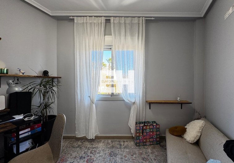 Segunda mano - Apartamento  - Torrevieja - Playa del Cura