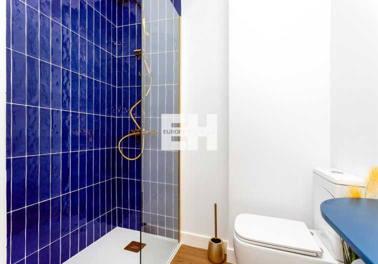Segunda mano - Apartamento  - Torrevieja - Centro