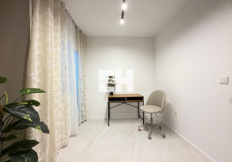 Segunda mano - Apartamento  - Torrevieja - Playa del Cura