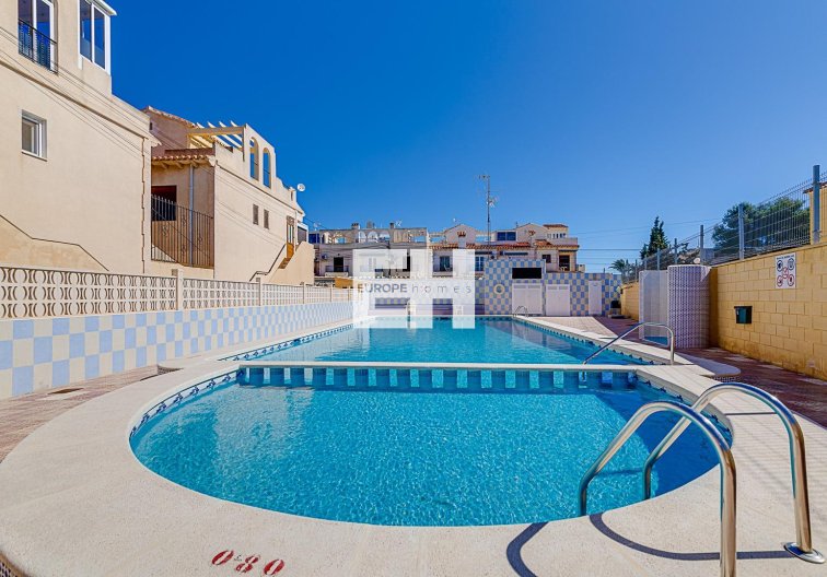 Segunda mano - Bungalow - Torrevieja - La Siesta - El Salado - Torreta