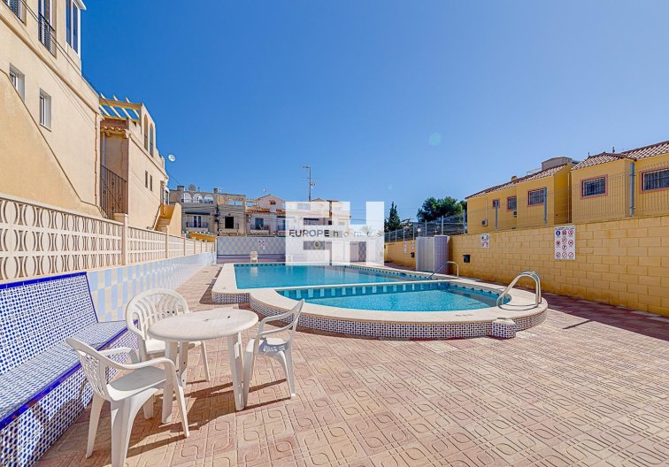 Segunda mano - Bungalow - Torrevieja - La Siesta - El Salado - Torreta