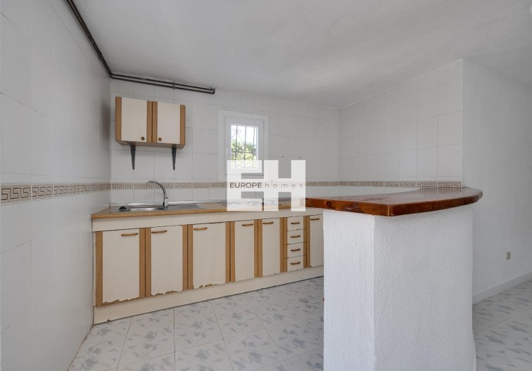Segunda mano - villa - Torrevieja - La Siesta - El Salado - Torreta