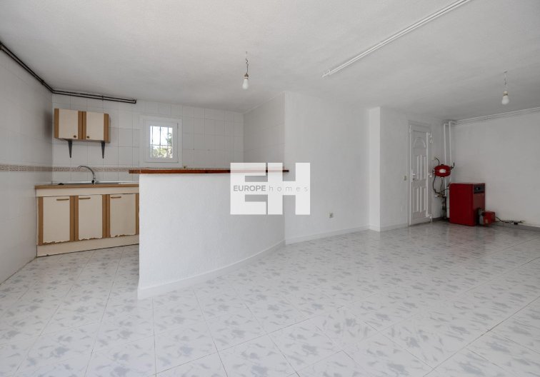 Segunda mano - villa - Torrevieja - La Siesta - El Salado - Torreta