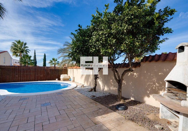 Segunda mano - villa - Torrevieja - La Siesta - El Salado - Torreta