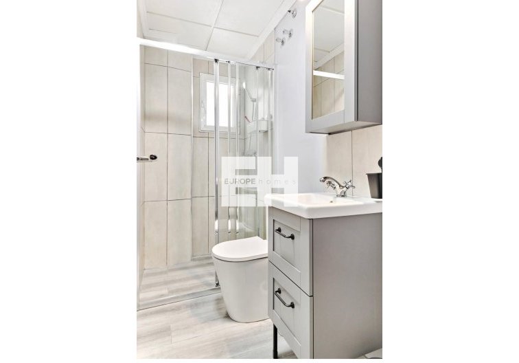 Segunda mano - Apartamento  - Torrevieja - Centro