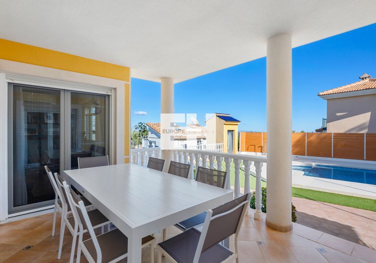 Segunda mano - villa - Ciudad De Las Comunicaciones - Costa Blanca