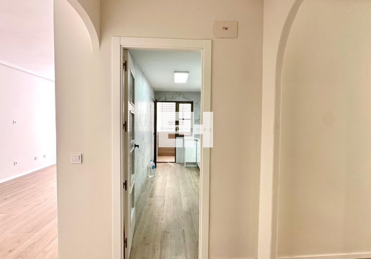 Segunda mano - Apartamento  - Torrevieja - Centro