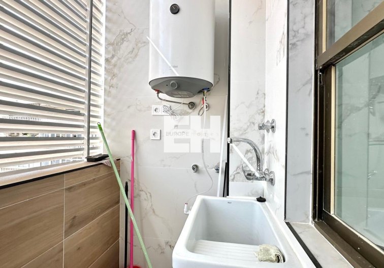 Segunda mano - Apartamento  - Torrevieja - Centro