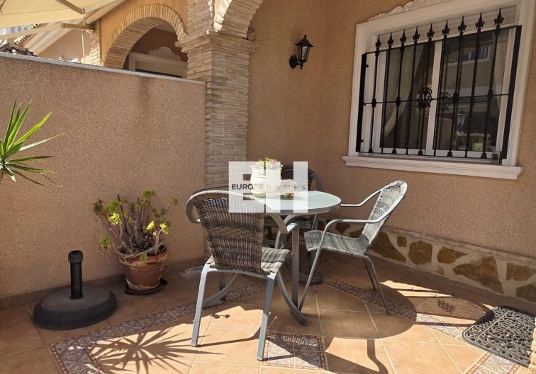 Segunda mano - villa - Orihuela Costa - Costa Blanca